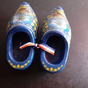 VTG Handpainted Windmill Holland 6" Shoe Planters Set of 2.